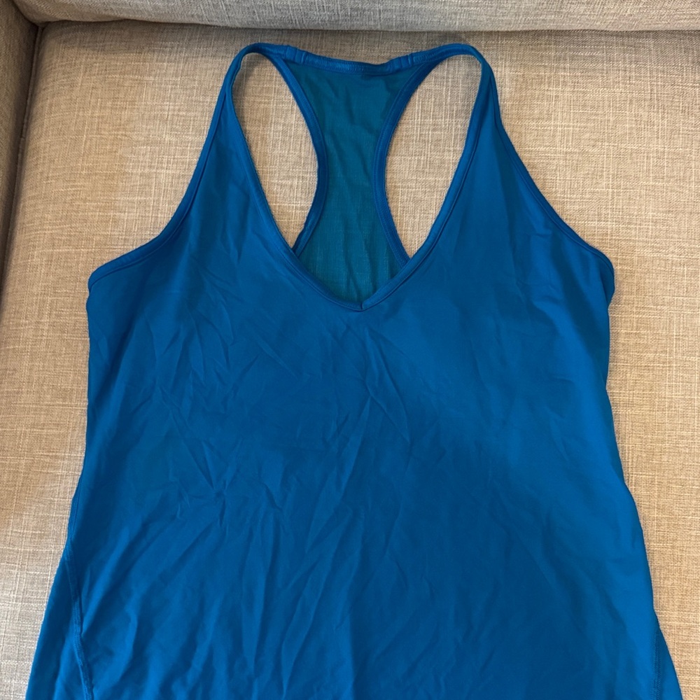 Lululemon tank